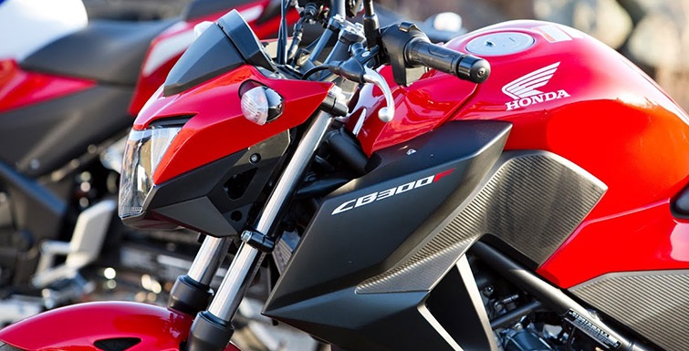 Фотографии мотоцикла Honda CB300F 2014
