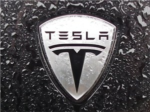 Tesla Motors        - 