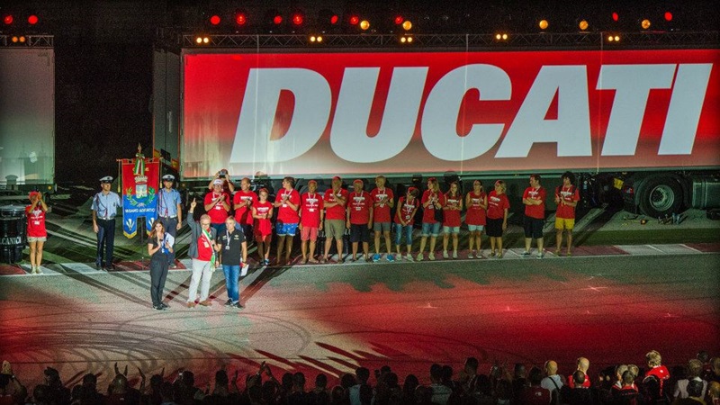 Мероприятие World Ducati Week 2014 (видео)