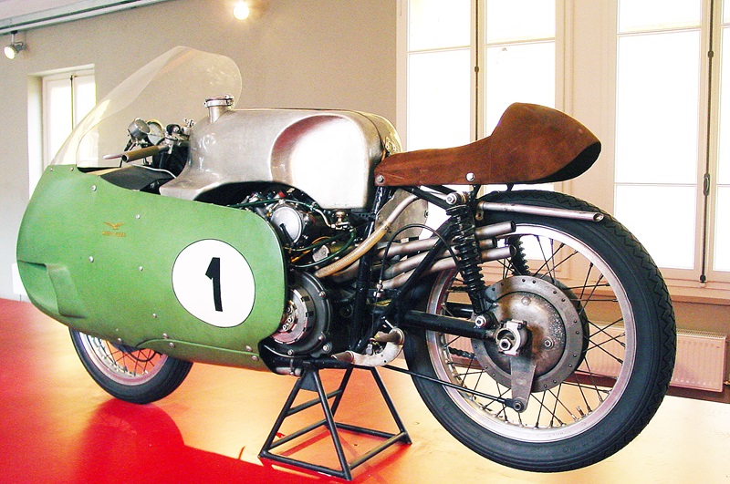 Концепт мотоцикла Moto Guzzi Sprinter