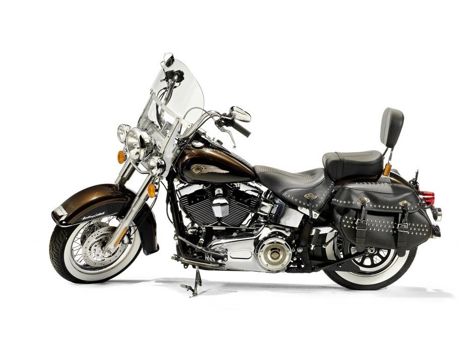 Святой мотоцикл Harley-Davidson FLSTC 103 Heritage Softail будет продан с аукциона