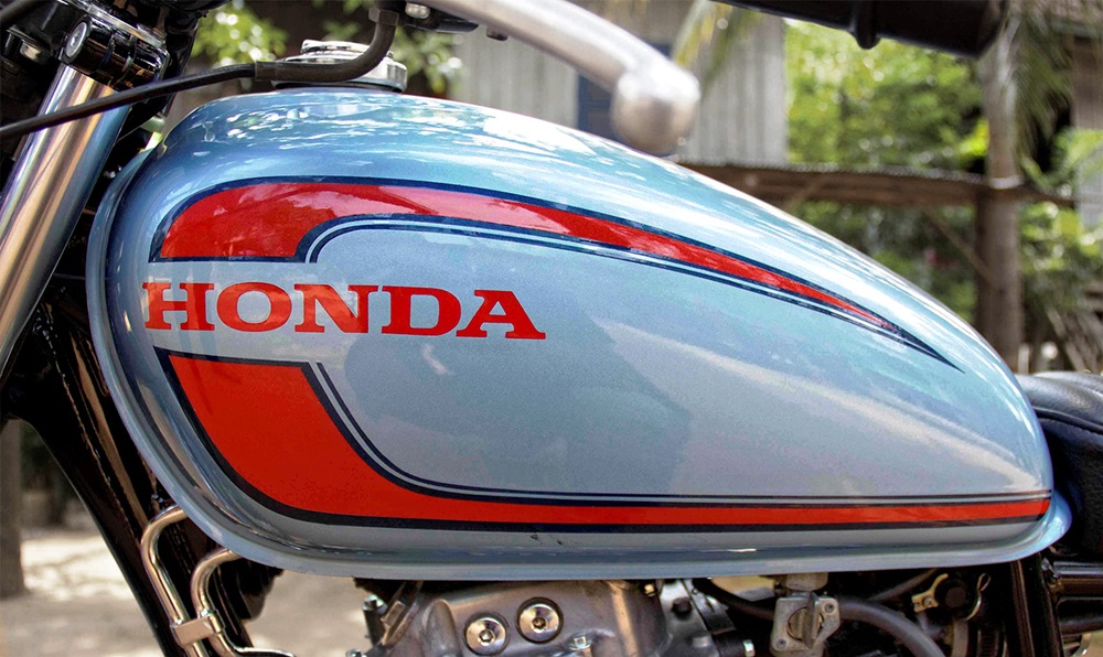Honda CB400SS 2008 - проект голландского мотоциклиста Брехта