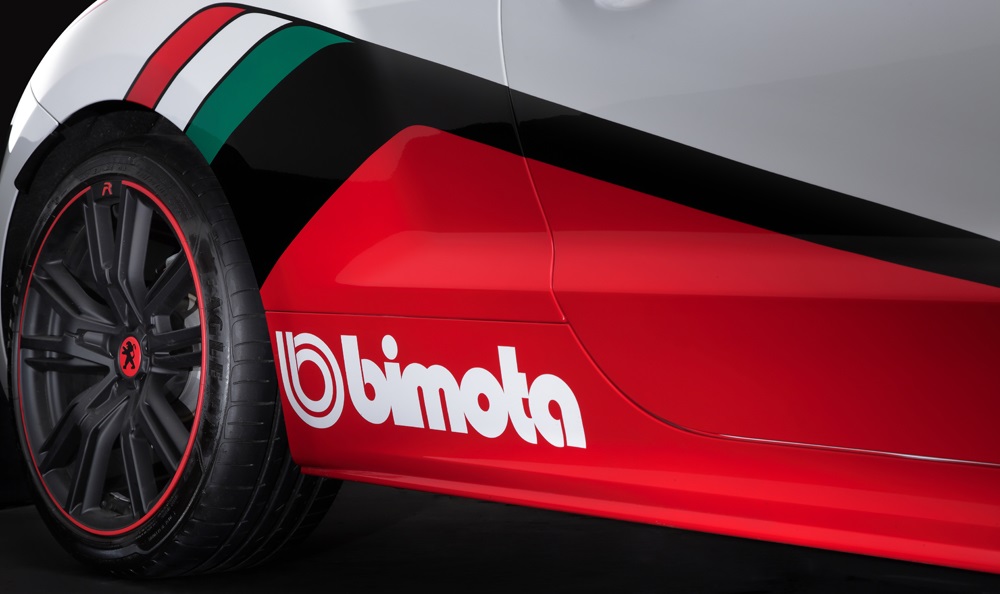Концепт автомобиля Peugeot RCZ R Bimota