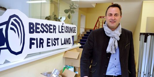 Xavier Bettel, bürgermeister von Luxemburg und führer der liberalen Partei, wurde beauftragt, freitag, 25 oktober, eine neue regierung zu bilden.