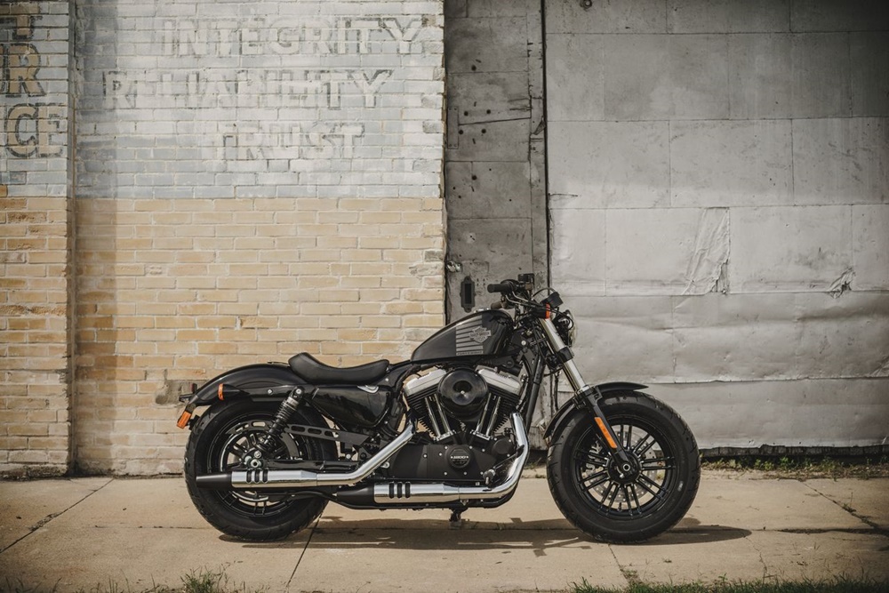 Модельный ряд Harley-Davidson 2016 (фото)