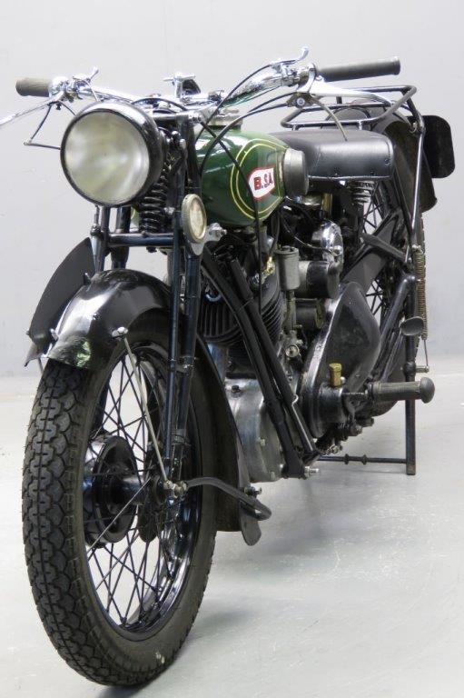 Старинный мотоцикл BSA S28 1928