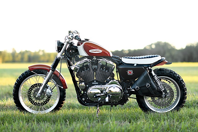Скрэмблер-трекер Harley-Davidson XL1200